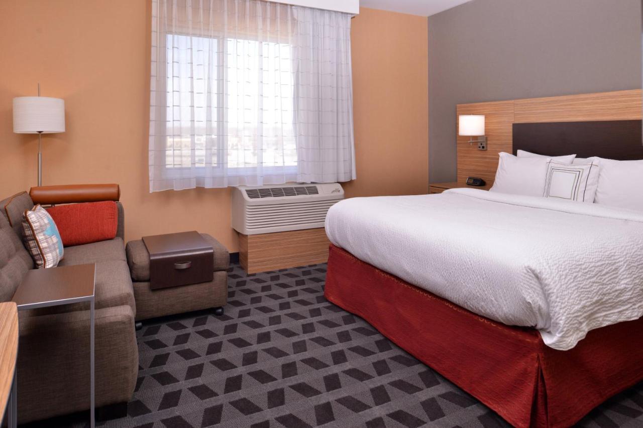 Towneplace Suites By Marriott St. Louis Chesterfield Bagian luar foto