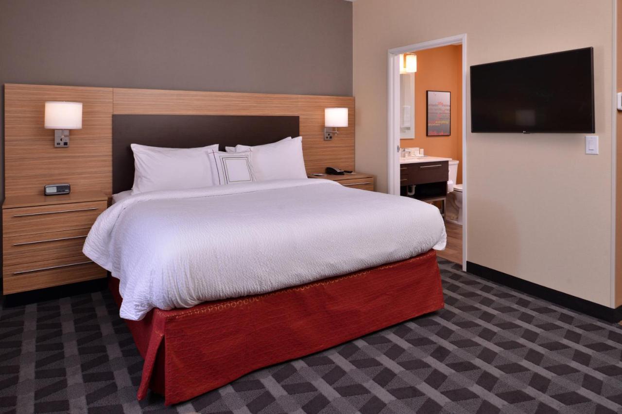 Towneplace Suites By Marriott St. Louis Chesterfield Bagian luar foto